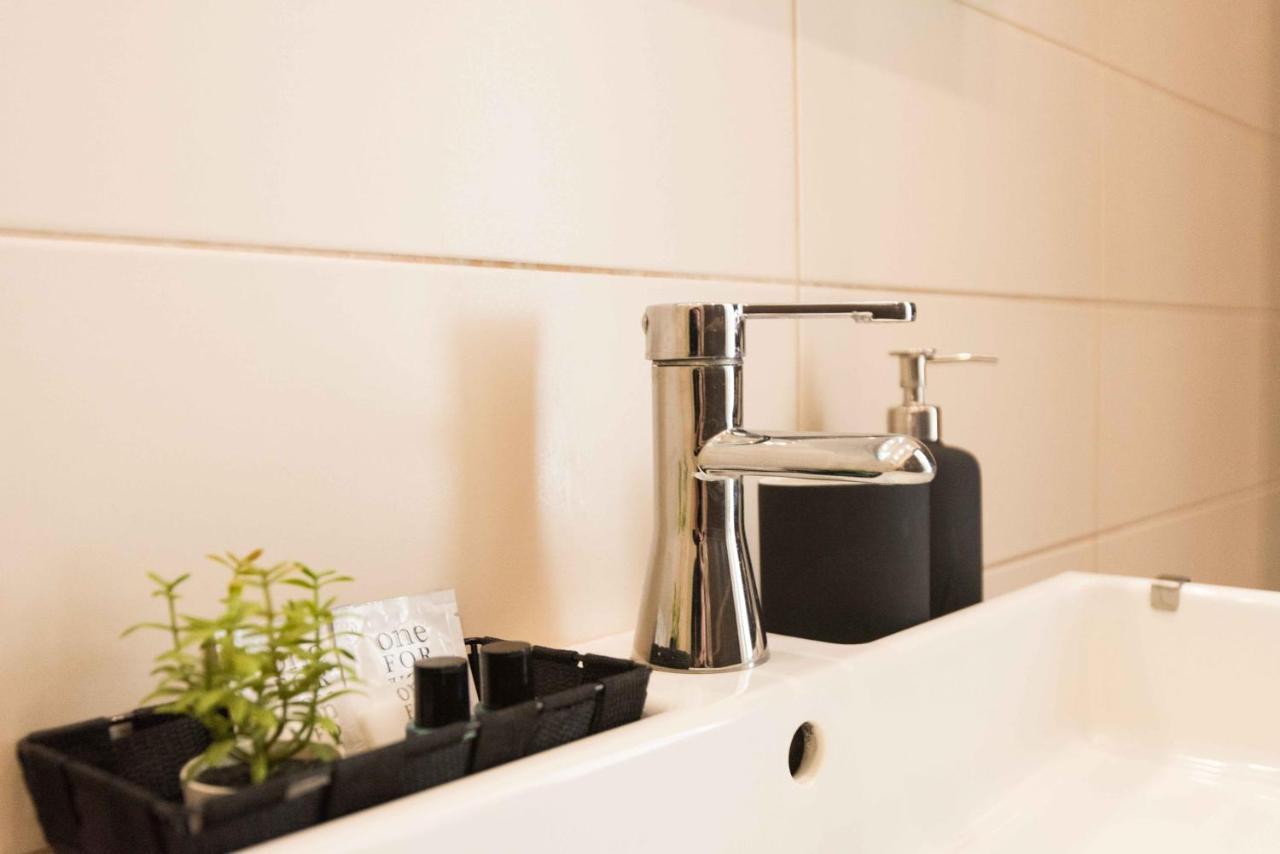 Paulay Design Apartment Budapest Bagian luar foto